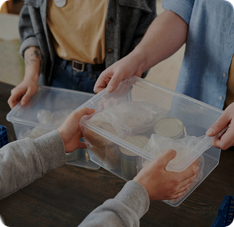 La charité en action
