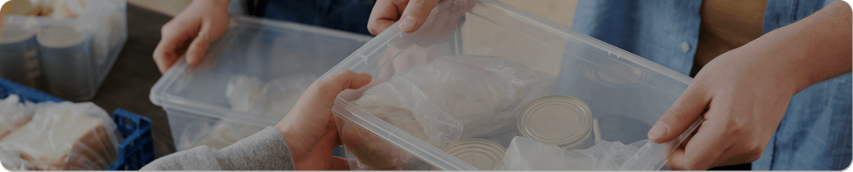 La charité en action